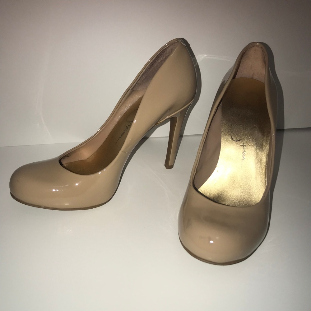 Jessica Simpson Calie Pump Heels (7) Nude Patent
